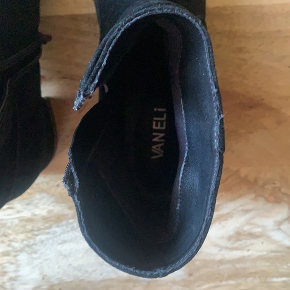 VAN ELI Suede Ankle Boots/Booties - Size: 8 - Picture 8 of 9